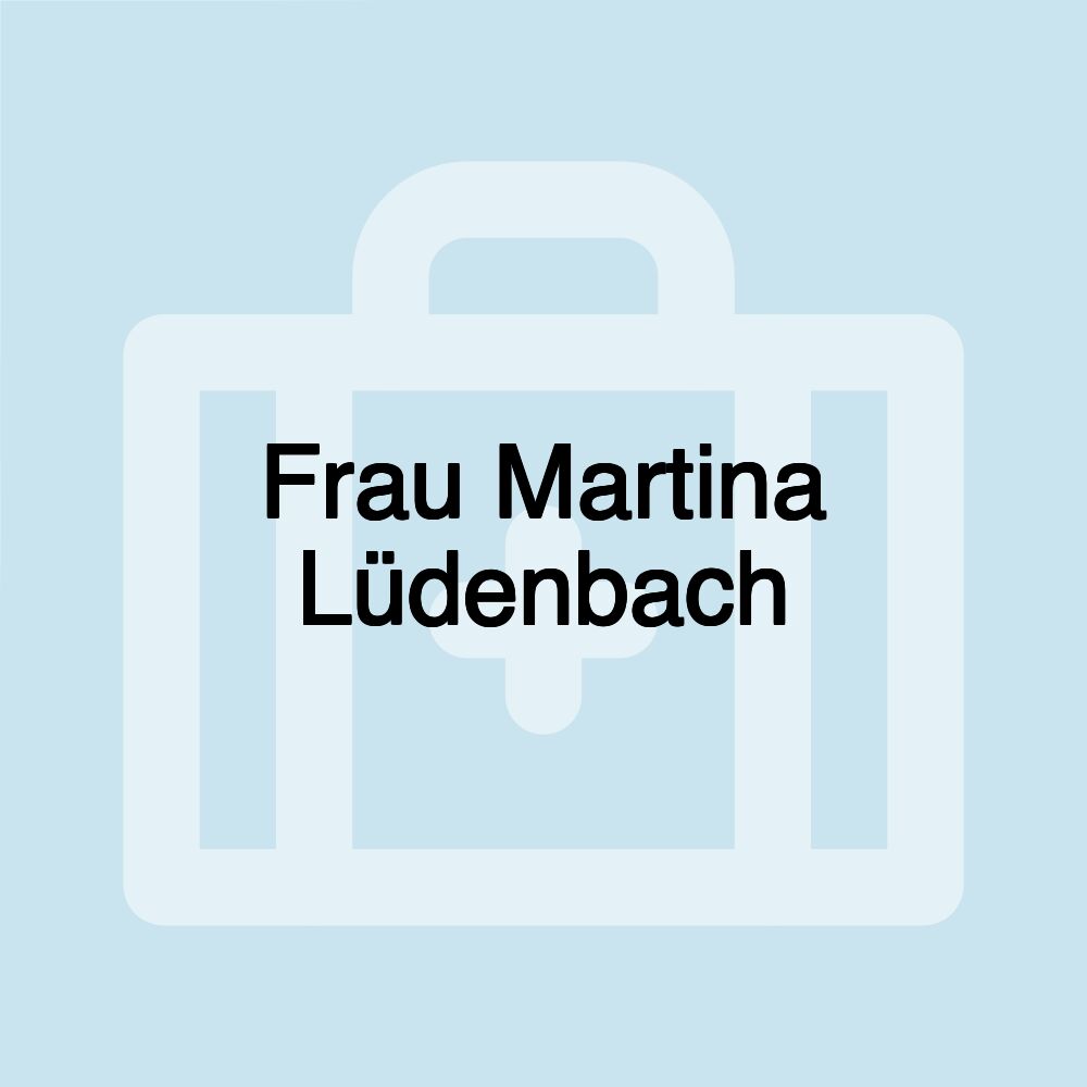 Frau Martina Lüdenbach