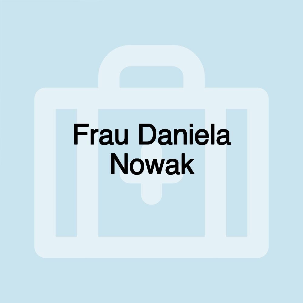 Frau Daniela Nowak