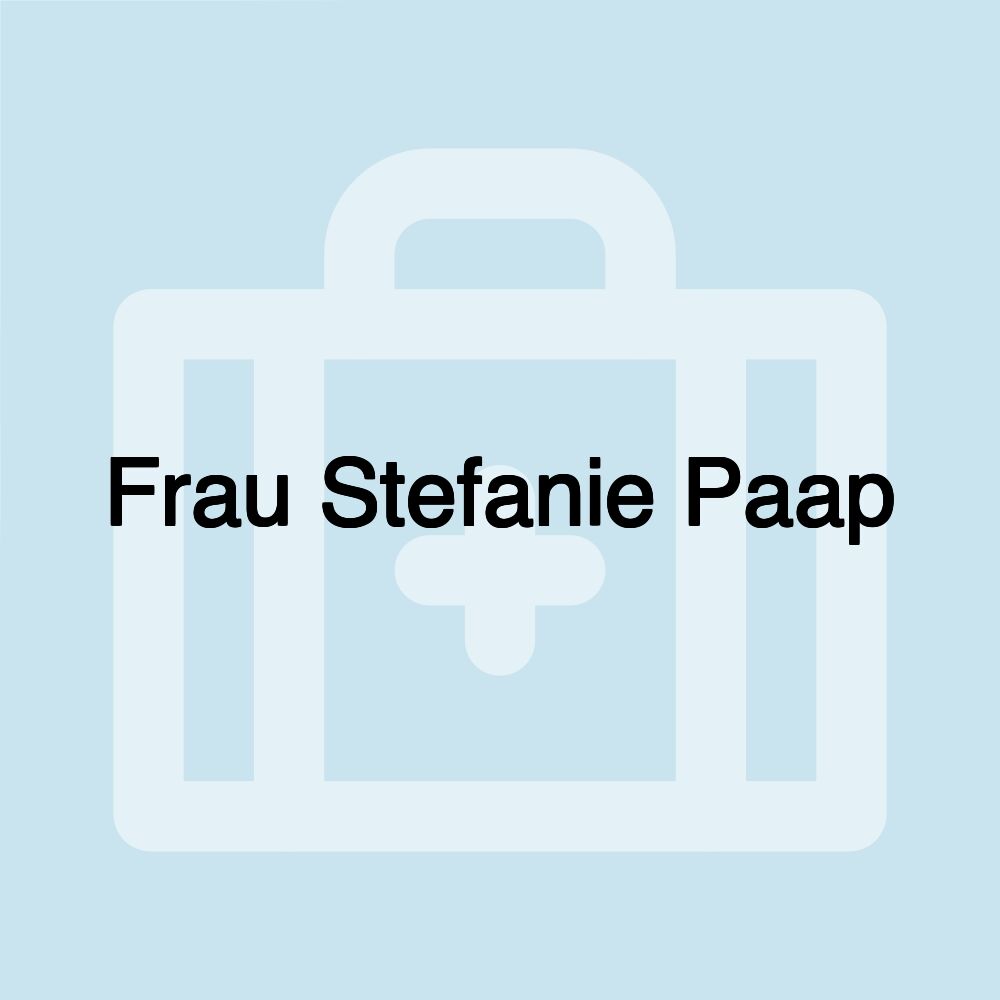 Frau Stefanie Paap